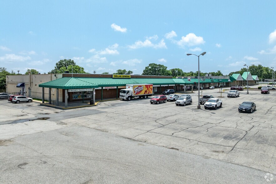 More Photos Of 8567-8587 Fort Smallwood Rd, Pasadena Storefront For Sale