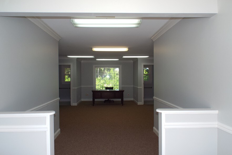 More Photos Of 115 Samaritan Dr, Cumming Medical For Lease