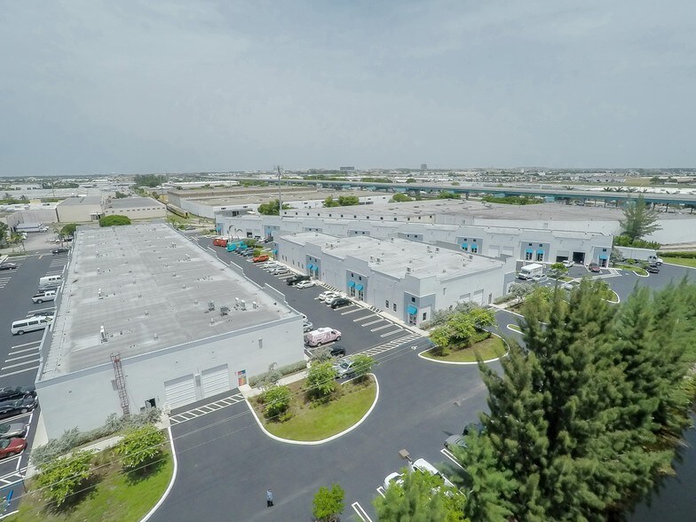 More Photos Of 2355 NW 70th Ave, Miami Warehouse For Sale