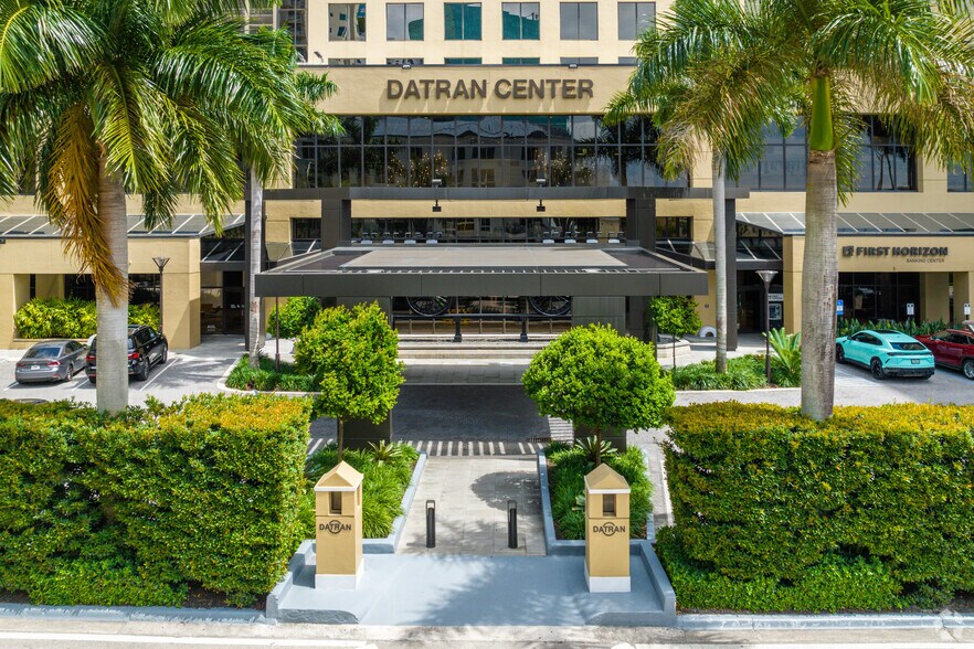 More Photos Of 9130 S Dadeland Blvd, Miami Office For Lease