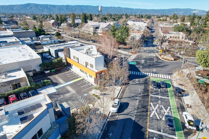 More Photos Of 476 E Campbell Ave, Campbell Unknown For Lease