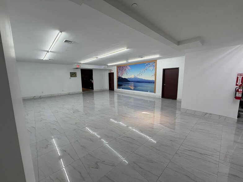 More Photos Of 32-16 137th St, Flushing Apartments For Sale