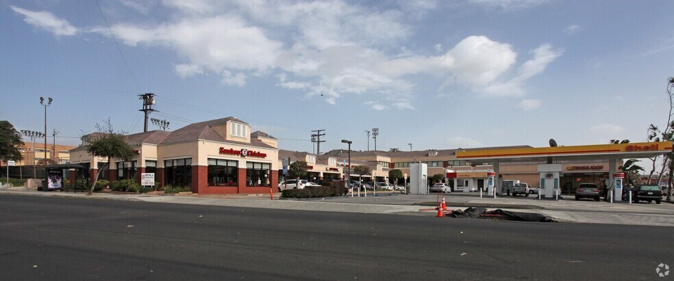 More Photos Of 1415 E Colorado St, Glendale Storefront Retail Office For Lease