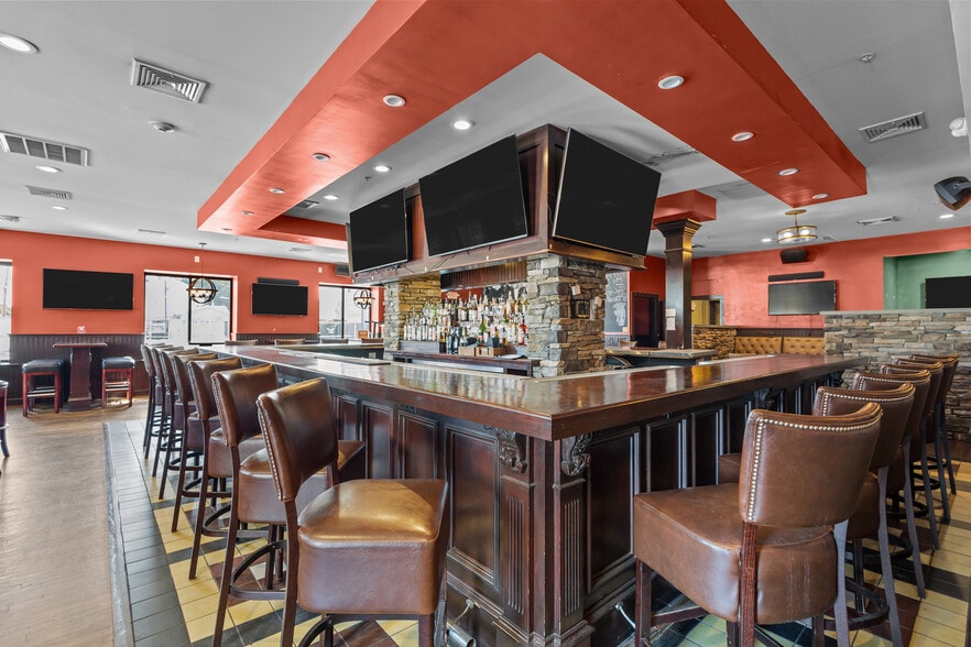 More Photos Of 1058 Charles St, North Providence Restaurant For Sale