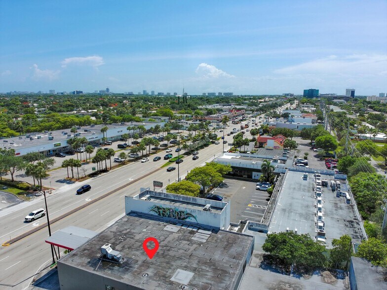 More Photos Of 1500 E Commercial Blvd, Fort Lauderdale Freestanding For Lease