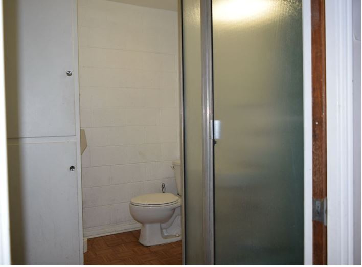 More Photos Of 3579 Gage Ave, Bell Medical For Sale