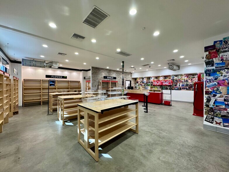 More Photos Of 1894 E Hobsonway, Blythe Fast Food For Sale