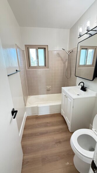 More Photos Of 811 W 97th St, Los Angeles Apartments For Sale