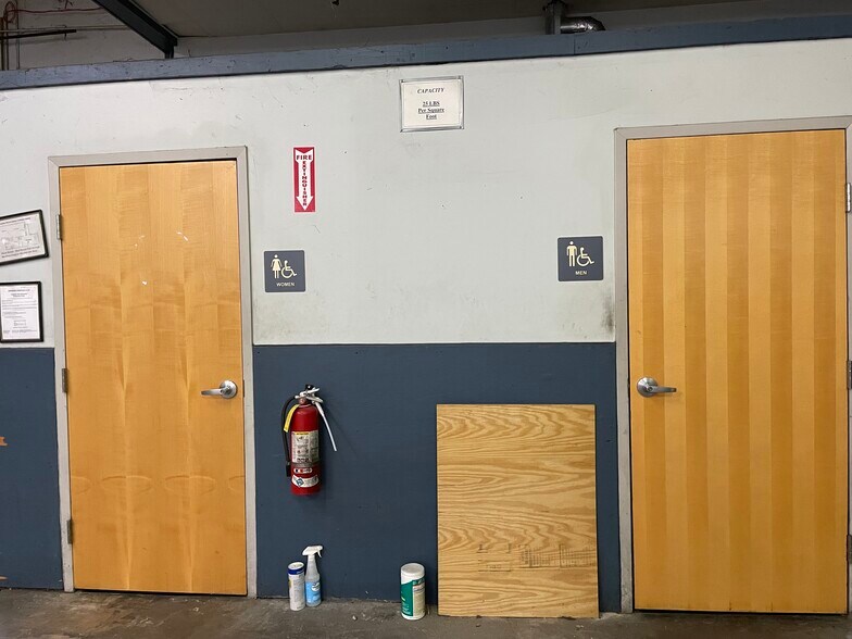 More Photos Of 122 W Spencer St, Culpeper Office For Lease