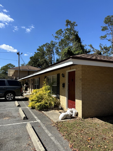 More Photos Of 2630-2670 W Pensacola St, Tallahassee Apartments For Sale