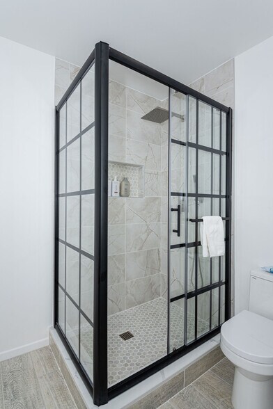 More Photos Of 11315 Tiara St, North Hollywood Apartments For Sale