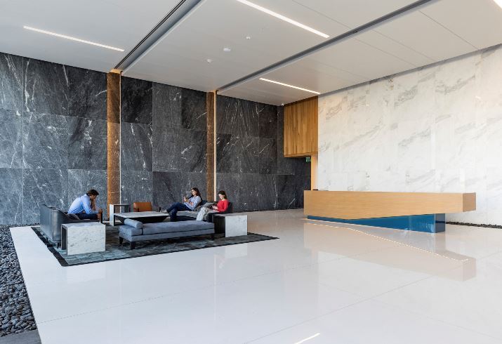 More Photos Of 410 N Scottsdale Rd, Tempe Office For Lease