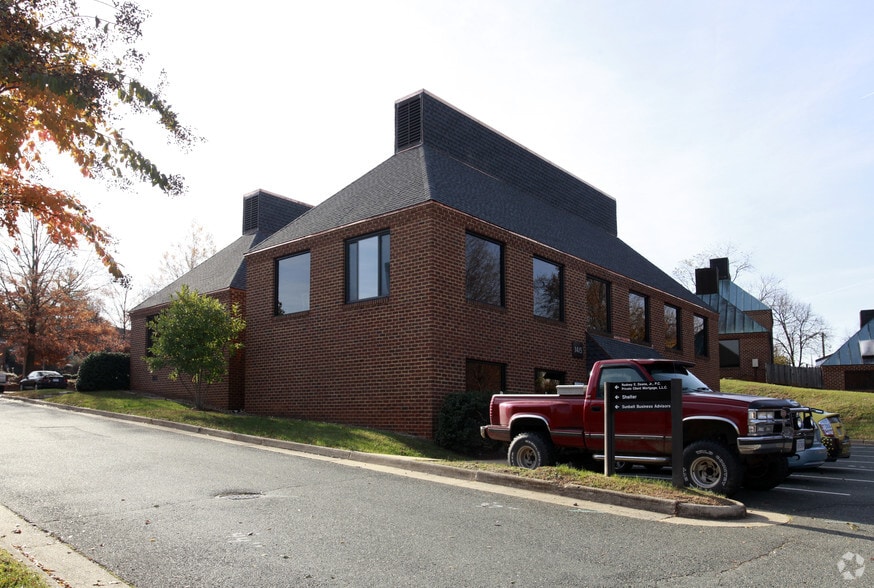 More Photos Of 1415 Sachem Pl, Charlottesville Office For Lease