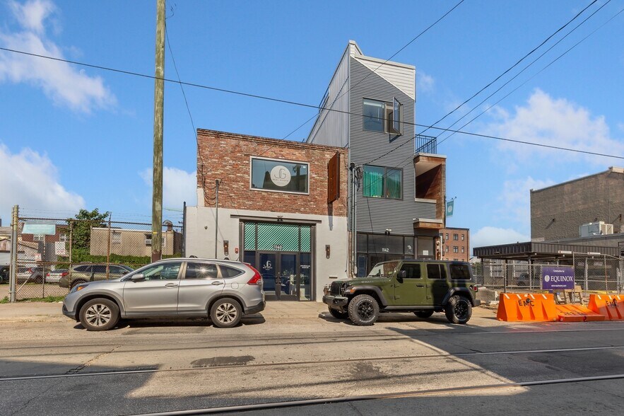 More Photos Of 1140 Frankford Ave, Philadelphia Restaurant For Sale