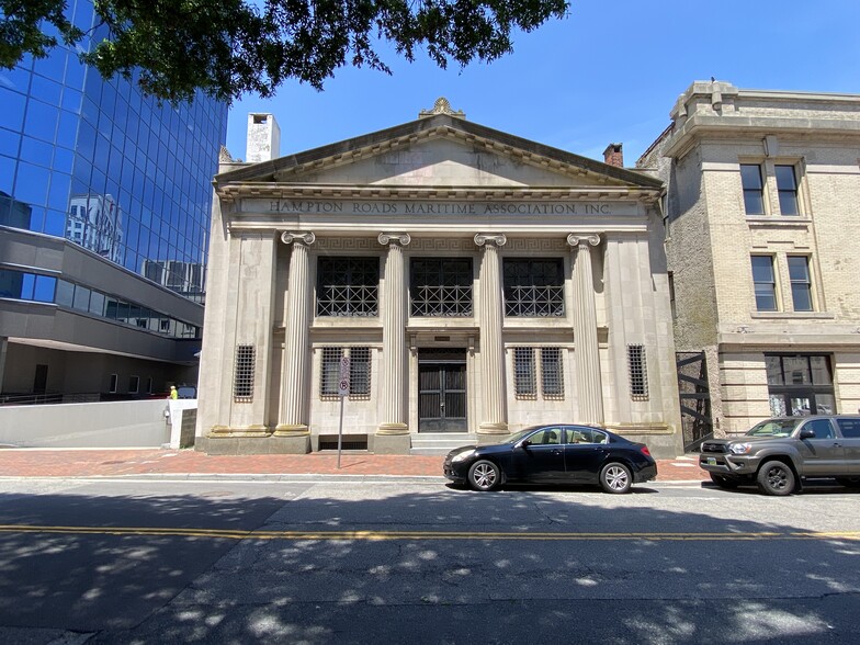 Primary Photo Of 127 Bank St, Norfolk Office For Lease