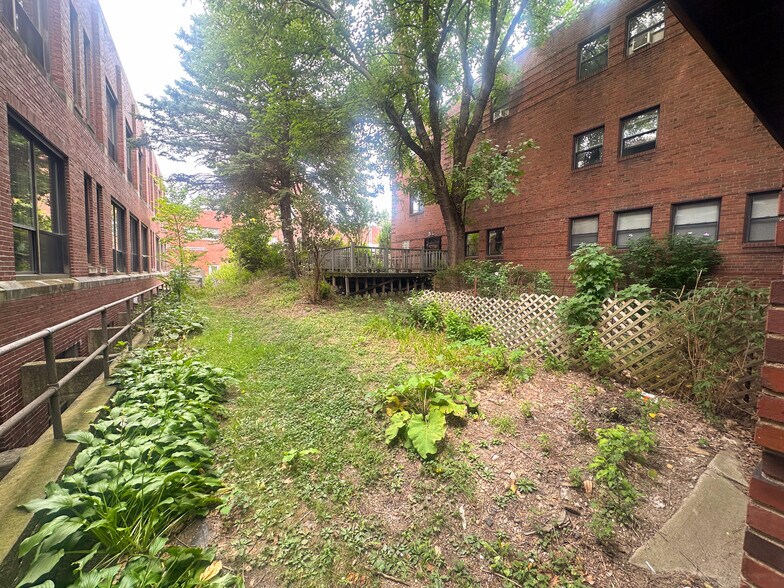 More Photos Of 215 Lelia St, Pittsburgh Multifamily For Sale