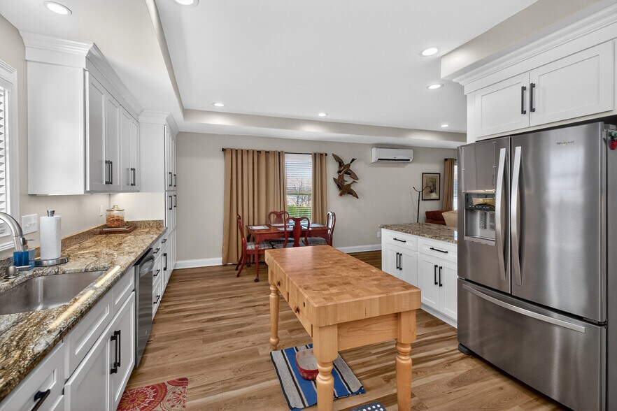 More Photos Of 446 Roy Arnold Blvd, Danville Industrial For Sale