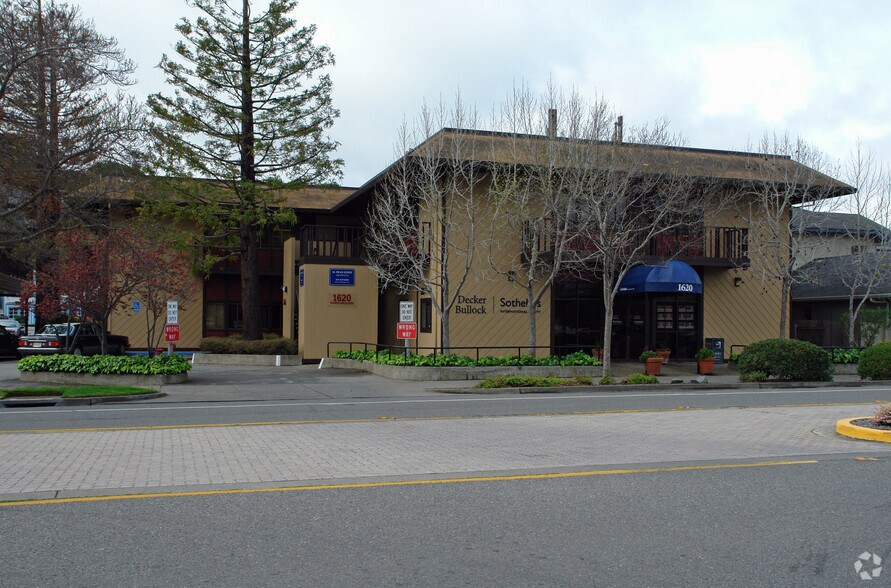 More Photos Of 1620 Tiburon Blvd, Tiburon Office For Lease