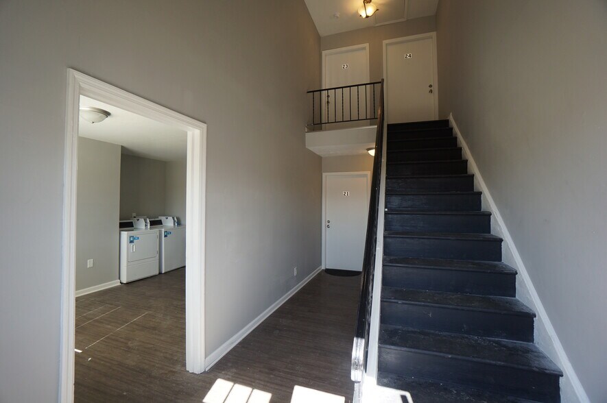 More Photos Of 2505 E 10th St, Anderson Apartments For Sale