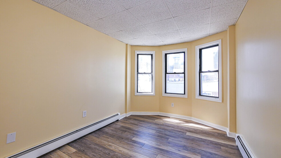 More Photos Of 101 S Texas Ave, Atlantic City Storefront Retail Residential For Sale