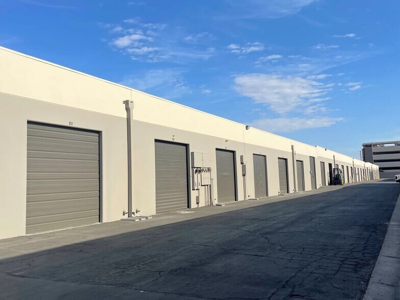 More Photos Of 1210 W Alameda Dr, Tempe Light Distribution For Lease