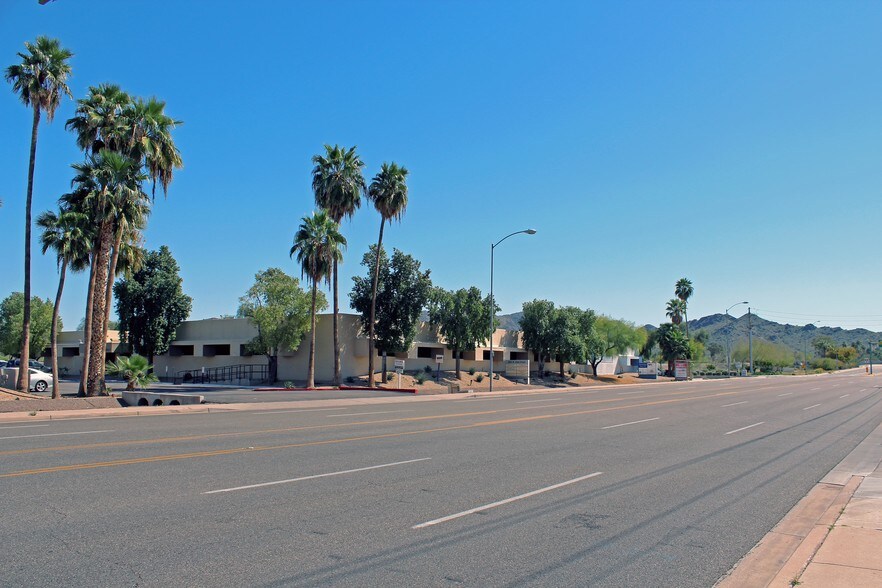 10211 N 32nd St, Phoenix, AZ 85028 Medical For Sale