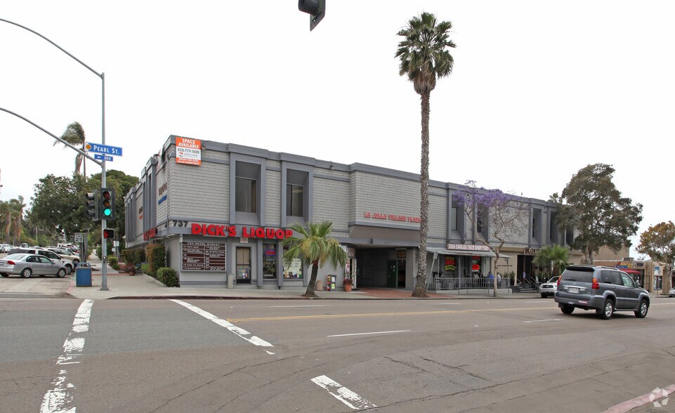 Primary Photo Of 727-737 Pearl St, La Jolla Medical For Lease