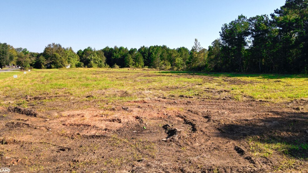 More Photos Of 807 Moran st, Bay Minette Land For Lease