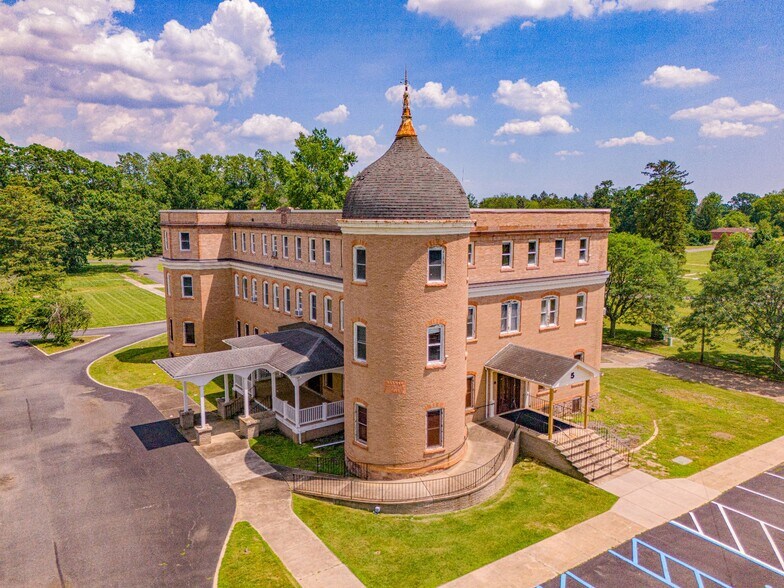 More Photos Of 1667 E Landis Ave, Vineland Medical For Sale