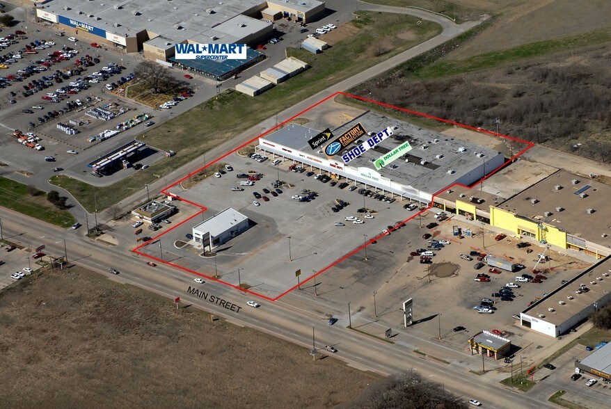 More Photos Of 1020-1112 W Main St, Gun Barrel City Freestanding For Lease