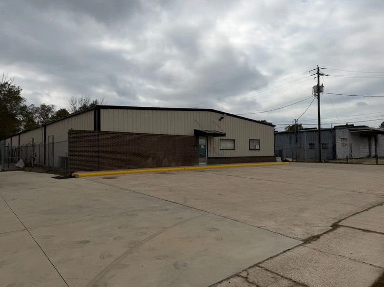 Primary Photo Of 509 W 67th St, Shreveport Industrial For Lease