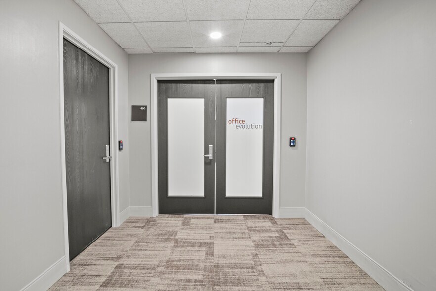 More Photos Of 4807 Rockside Rd, Independence Coworking Space