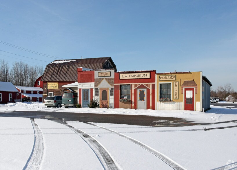 More Photos Of 6355 Knickerbocker Rd, Ontario Freestanding For Lease