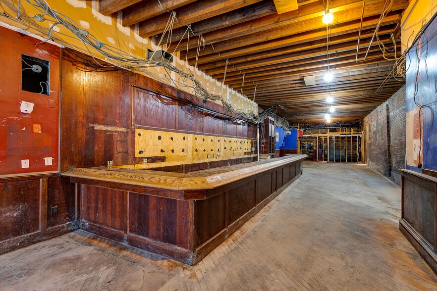 More Photos Of 1770 Second Ave, New York Restaurant For Sale