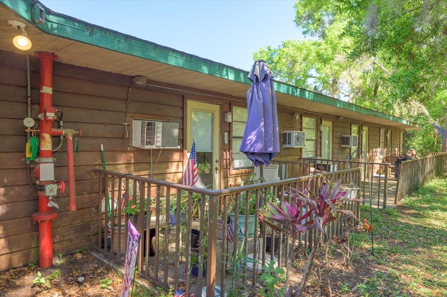 More Photos Of 7435 Plathe Rd, New Port Richey Assisted Living For Sale