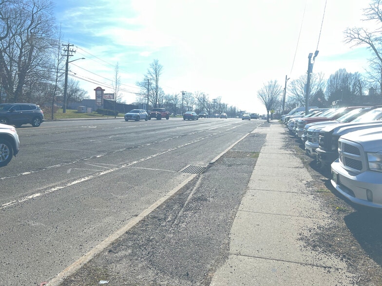 Primary Photo Of 517-519 Middle Country Rd, Selden Land For Lease