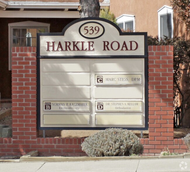 More Photos Of 539 Harkle Rd, Santa Fe Medical For Sale