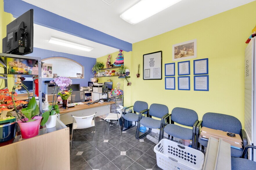More Photos Of 340 E 1200 S, Orem Restaurant For Sale