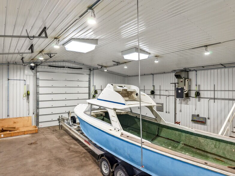 More Photos Of 1834 Outer Hwy 61 hwy, Moscow Mills Flex For Sale