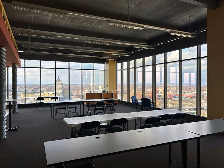 More Photos Of 26-28 E Main St, Rochester Office Residential For Lease