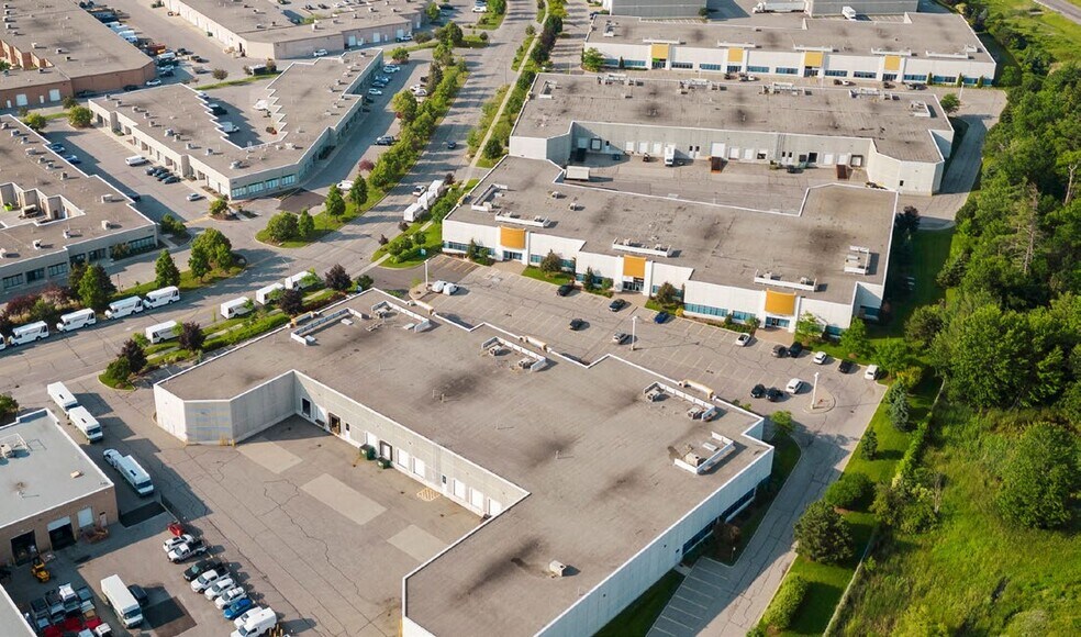 More Photos Of 4160 Sladeview Cres, Mississauga Unknown For Lease