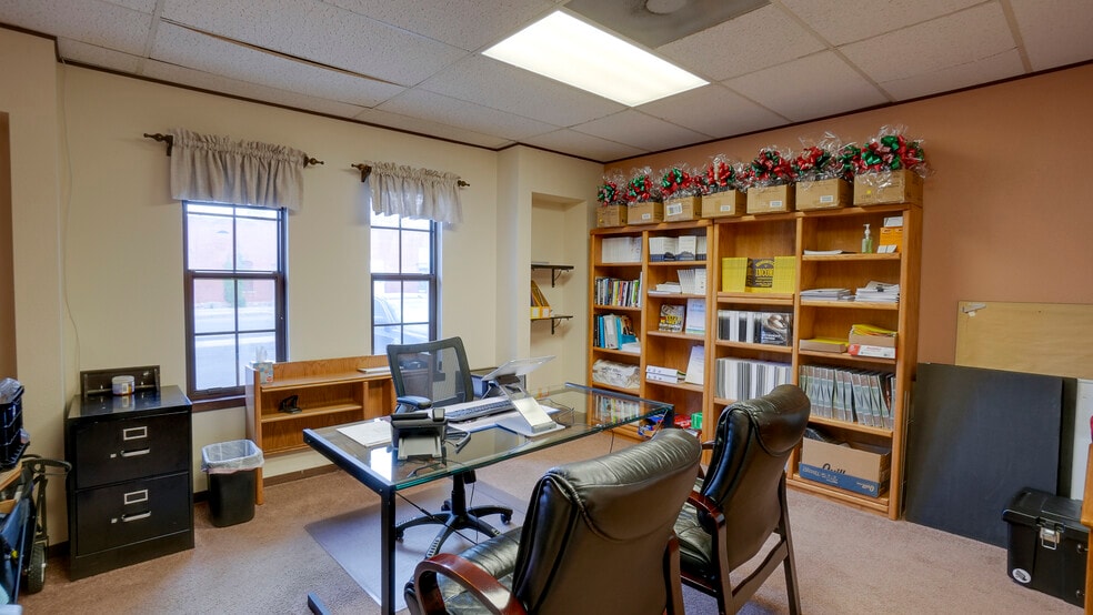 More Photos Of 311 W 24th St, Pueblo Office For Sale