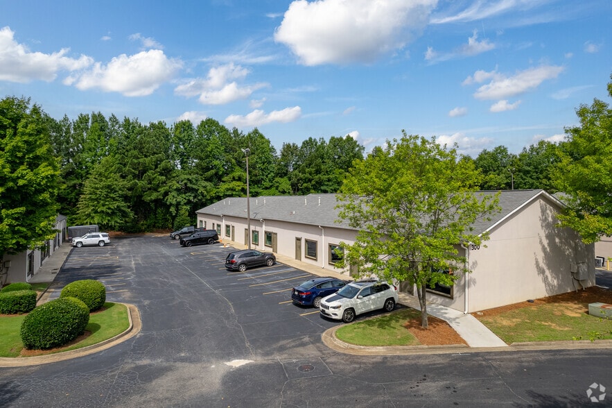 More Photos Of 2070 Attic Pky NW, Kennesaw Light Manufacturing For Lease
