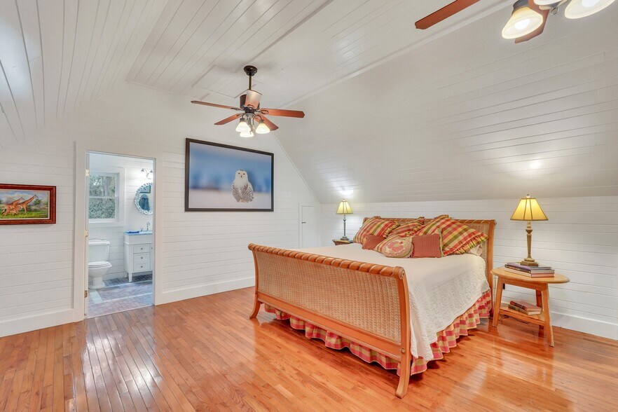 More Photos Of 1871 GA Highway 99, Brunswick Specialty For Sale