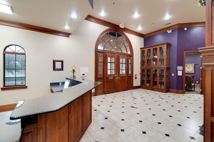 More Photos Of 1727 Keller Pky, Keller Office For Sale