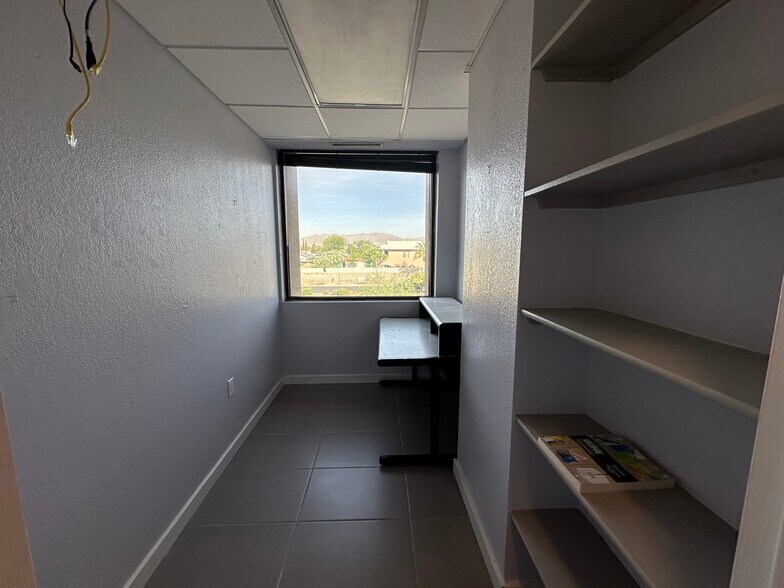 More Photos Of 1280 Hawkins Blvd, El Paso Office For Lease