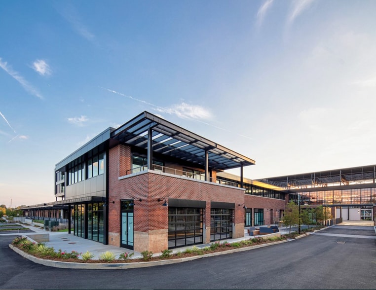 More Photos Of 950 W Marietta St NW, Atlanta Office For Lease