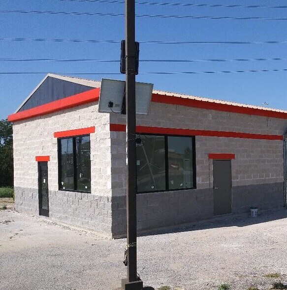 More Photos Of 3225 S Jupiter Rd, Garland Auto Repair For Lease