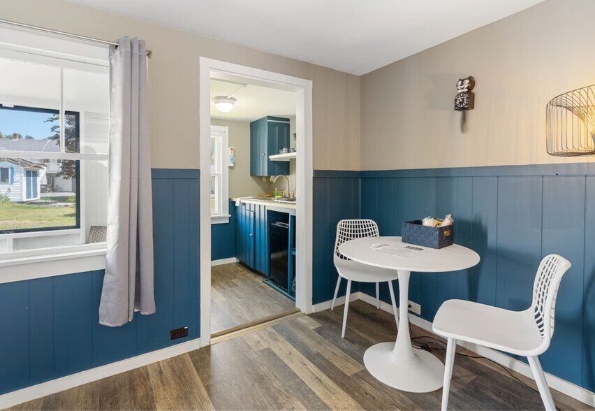 More Photos Of 773 Post Rd, Wells Hotel For Sale