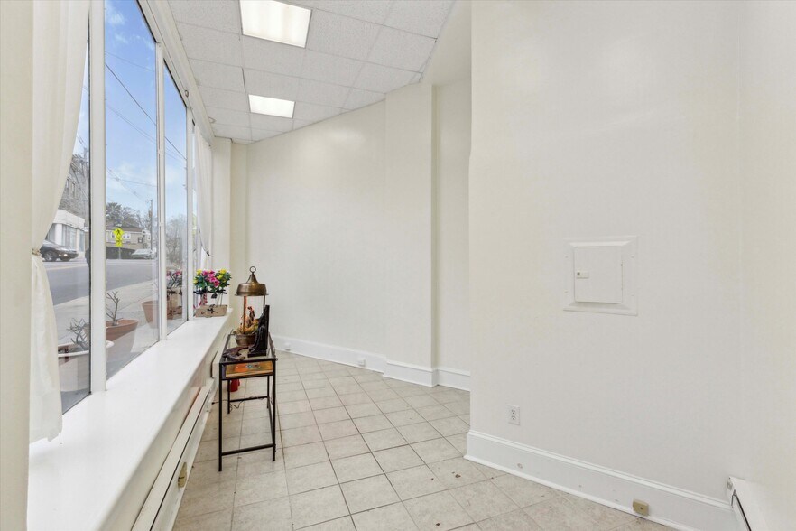 More Photos Of 153-163 Bala Ave, Bala Cynwyd Movie Theatre For Sale